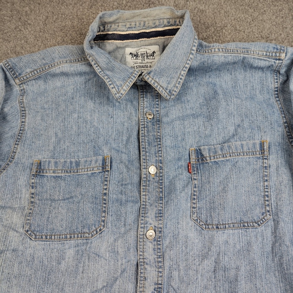 Levis Mens Denim Button Up Shirt Light Wash Long Sleeve Large Red Tab Western